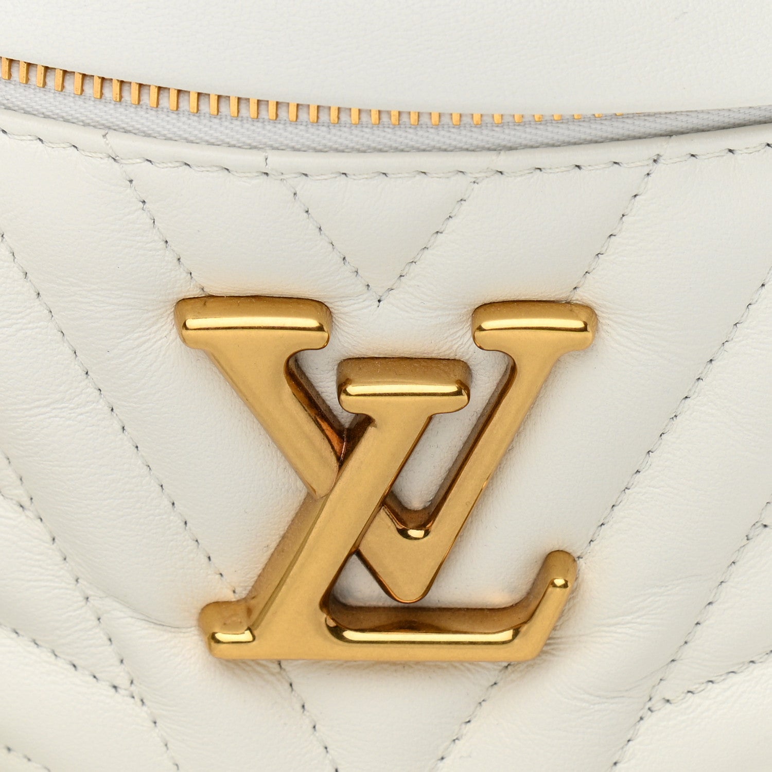 Louis Vuitton Calfskin New Wave Bumbag Snow 7 of 11