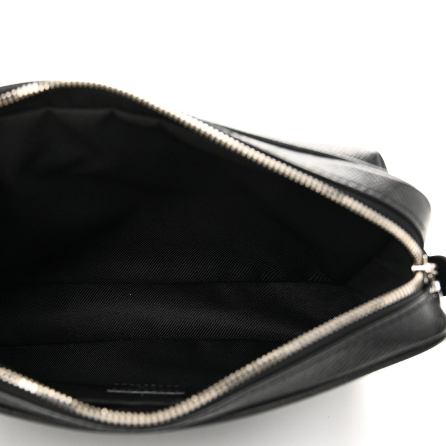 Taiga Monogram Eclipse Outdoor Messenger Black