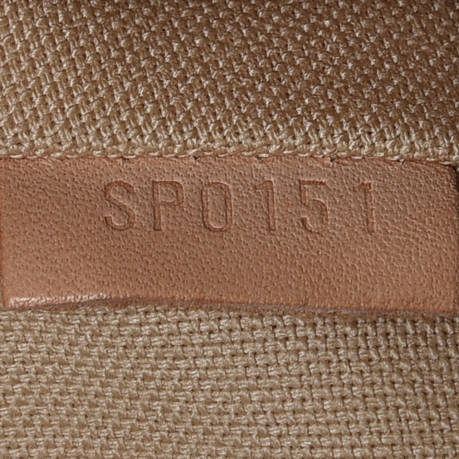 Louis Vuitton Damier Azur Siracusa GM 7 of 8