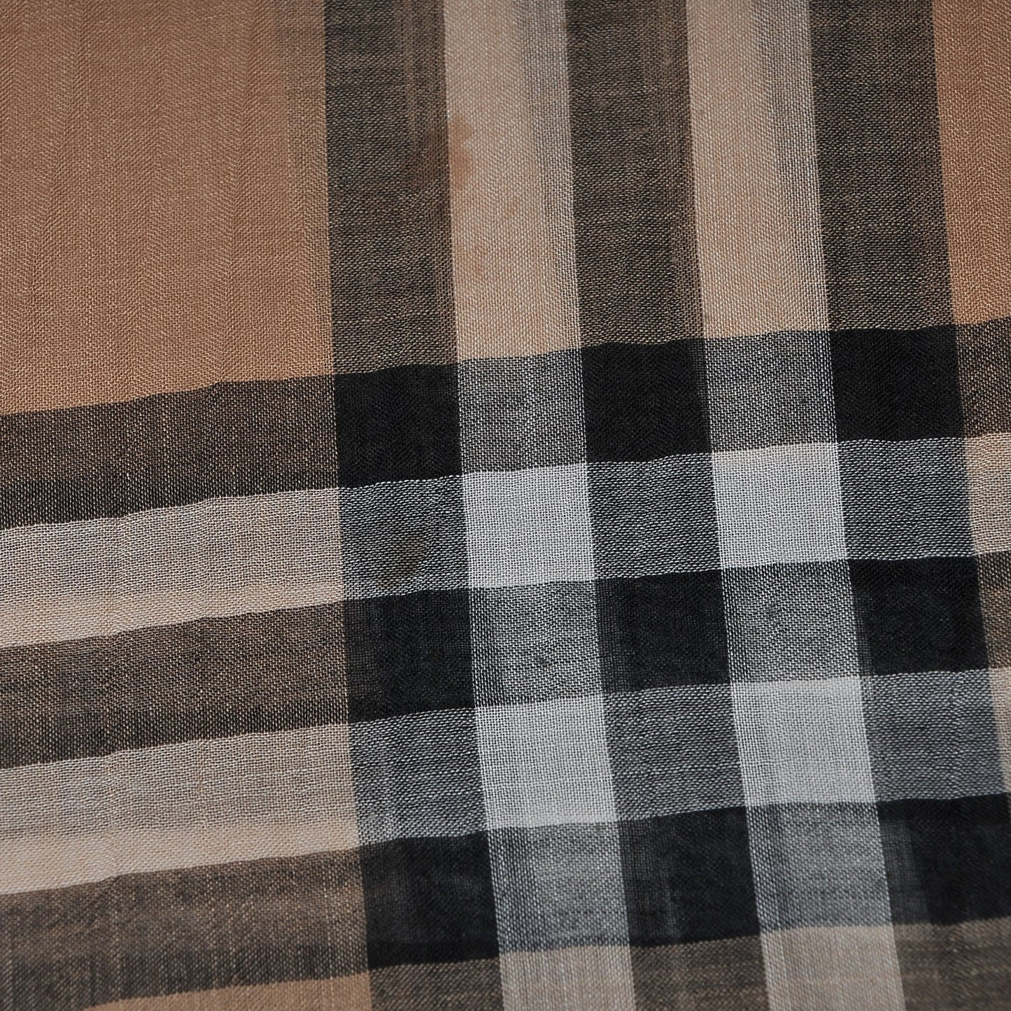 Linen Giant Check Lightweight Scarf Camel