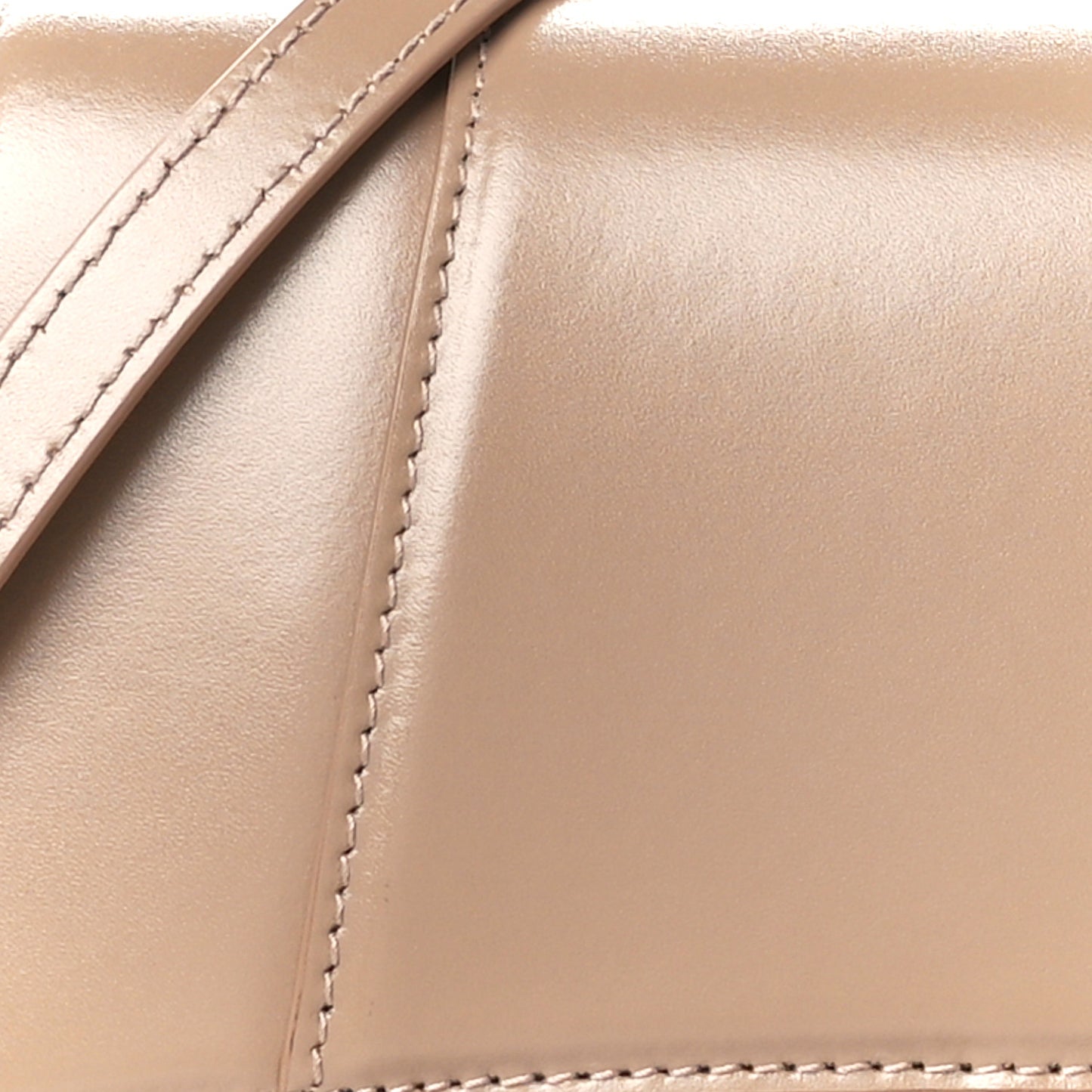 Shiny Box Calfskin Small Hourglass Top Handle Bag Sand