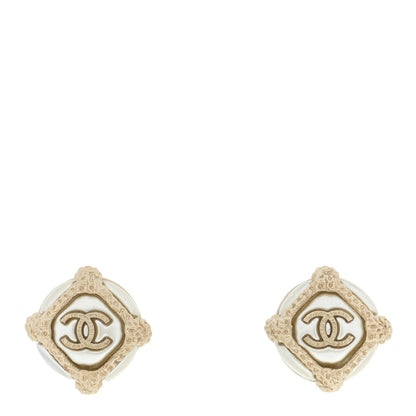 Chanel Pearl CC Earrings Gold 1 of 5