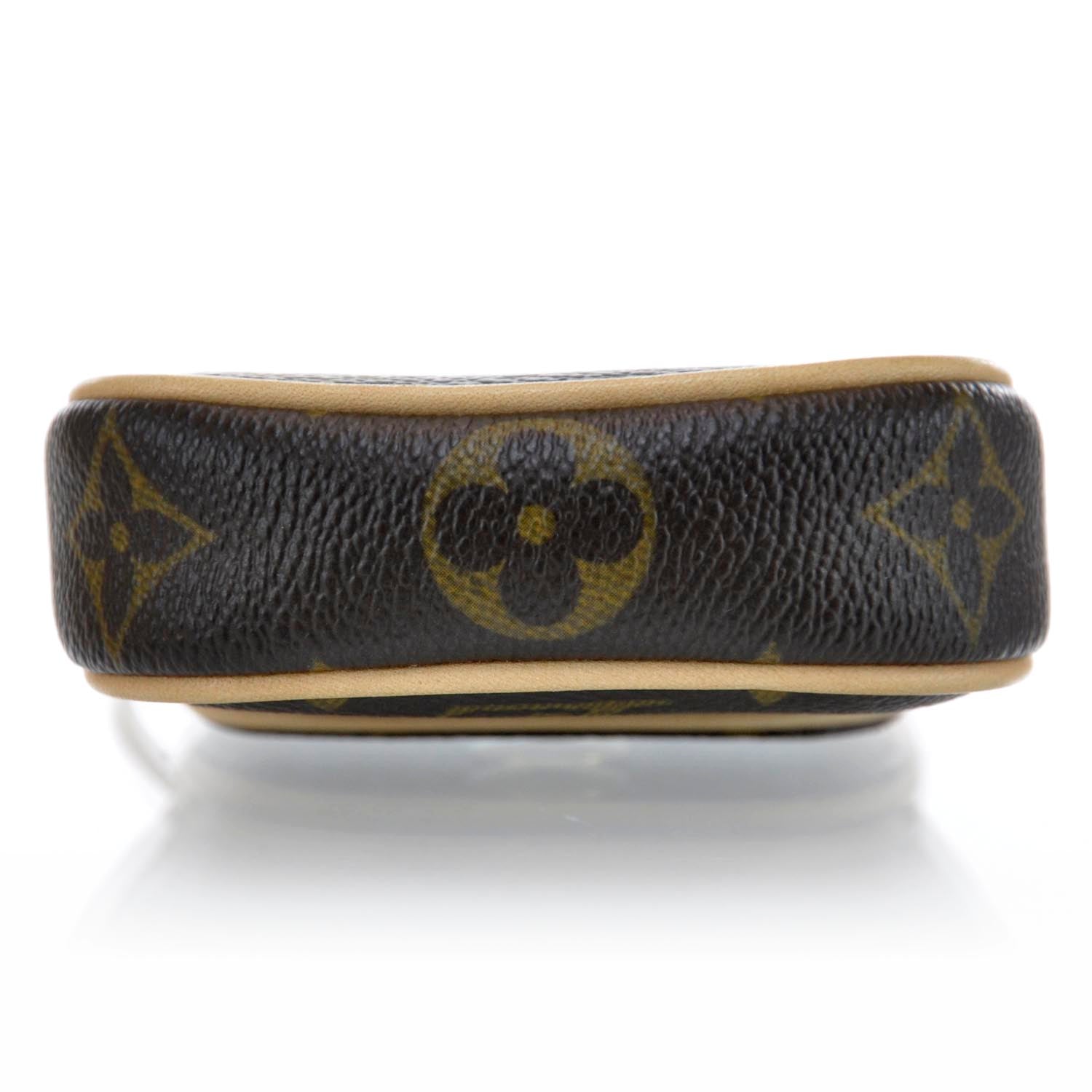 Louis Vuitton Monogram Pochette Cancun 5 of 9