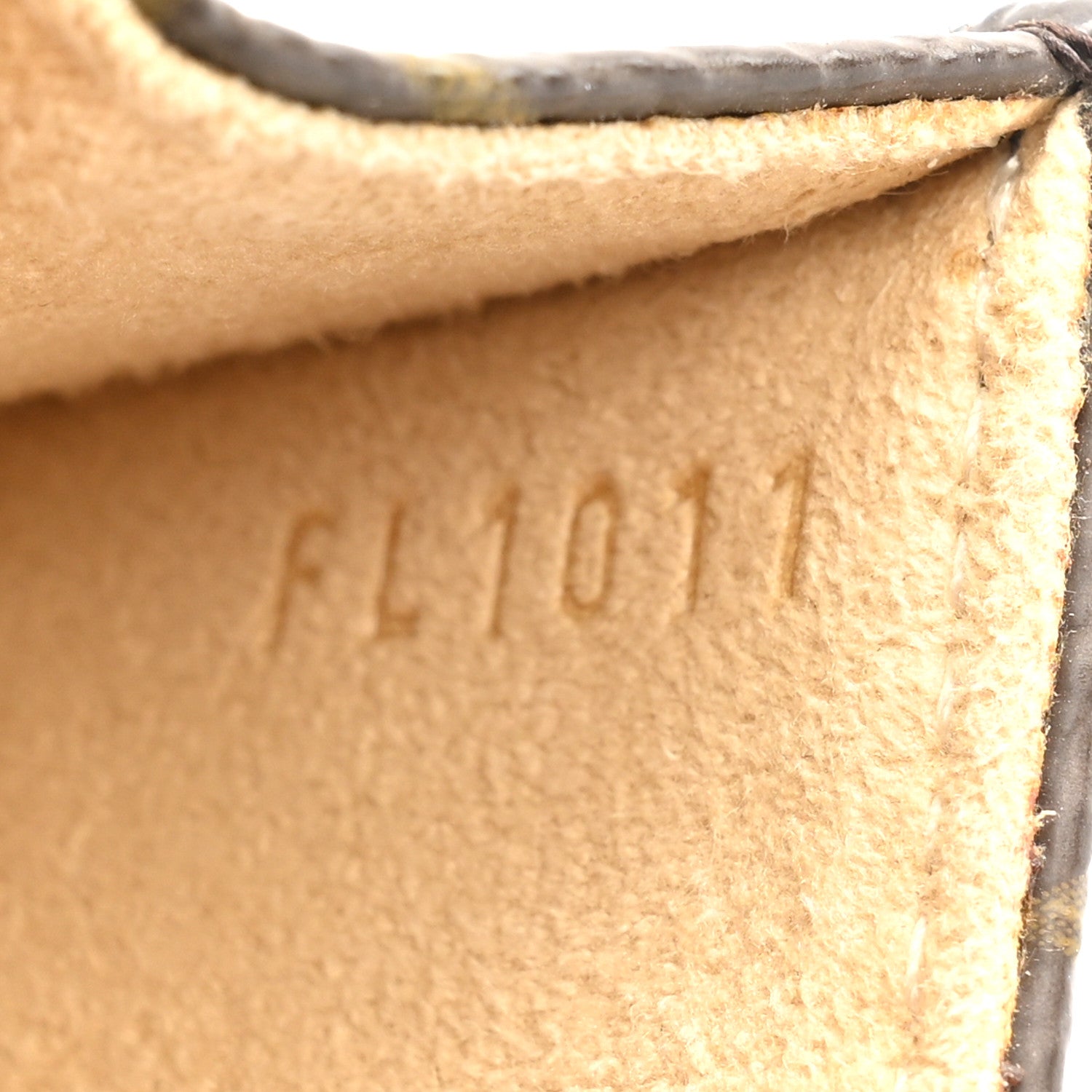 Louis Vuitton Monogram Pochette Florentine XS 9 of 16