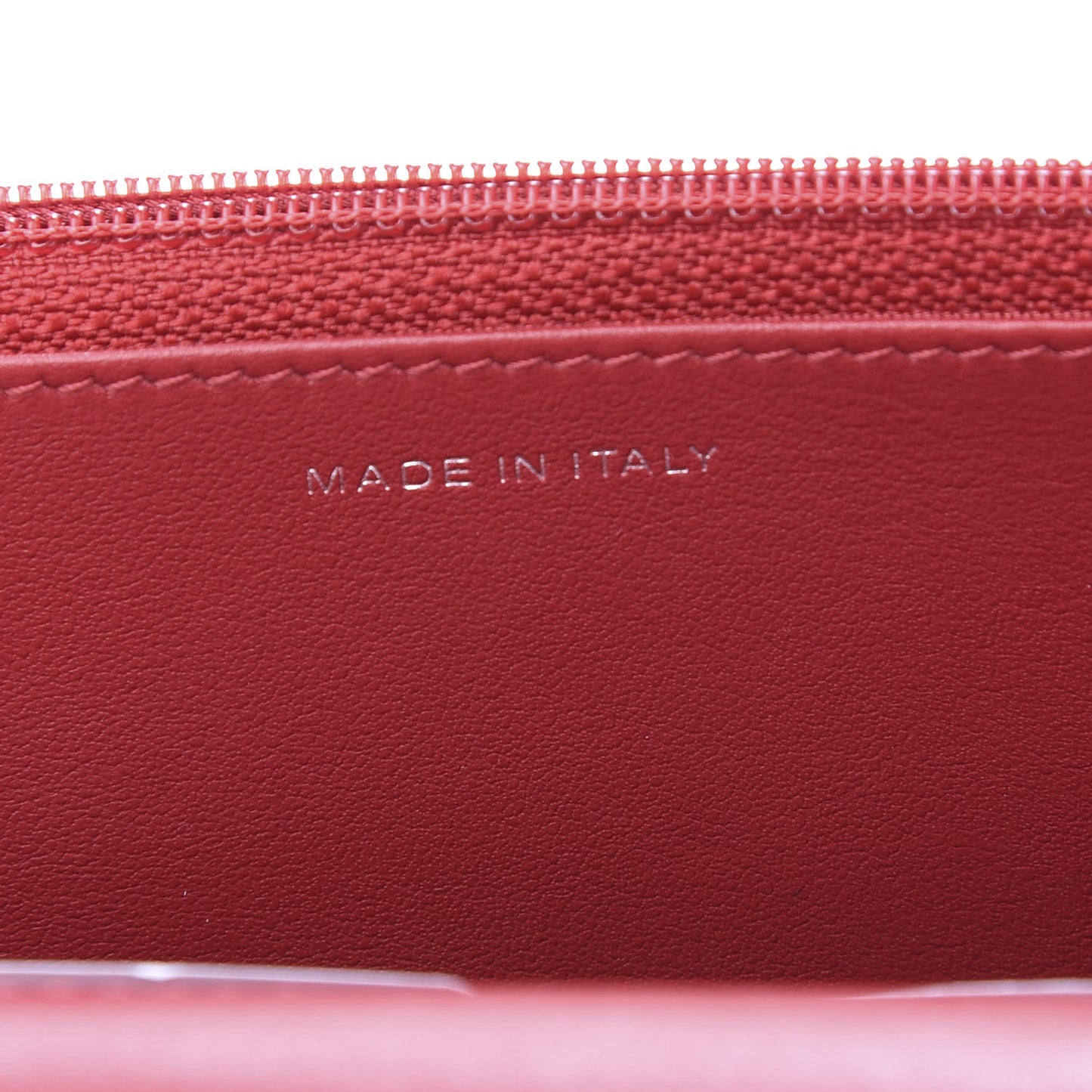Caviar Quilted Boy Wallet On Chain WOC Red