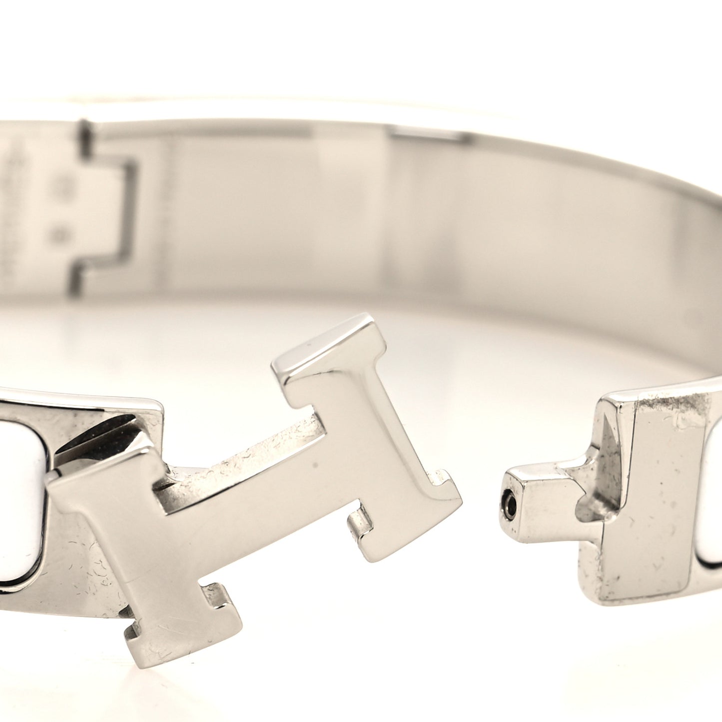 Enamel Narrow Clic Clac H Bracelet PM White