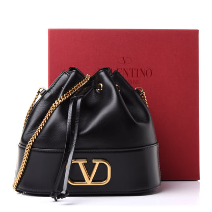 Valentino Garavani Nappa Mini VLogo Signature Chain Bucket Bag Black 10 of 10