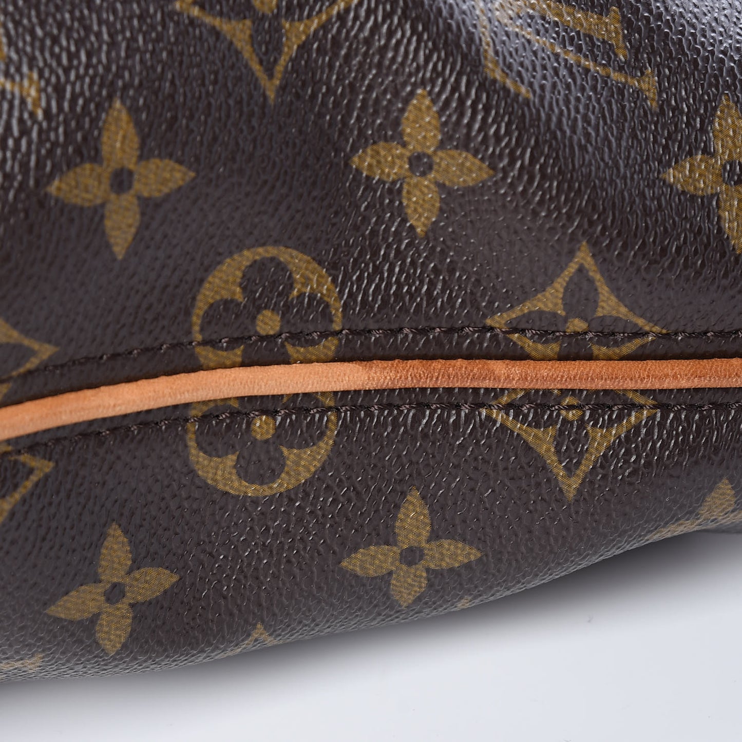 Monogram Sully PM