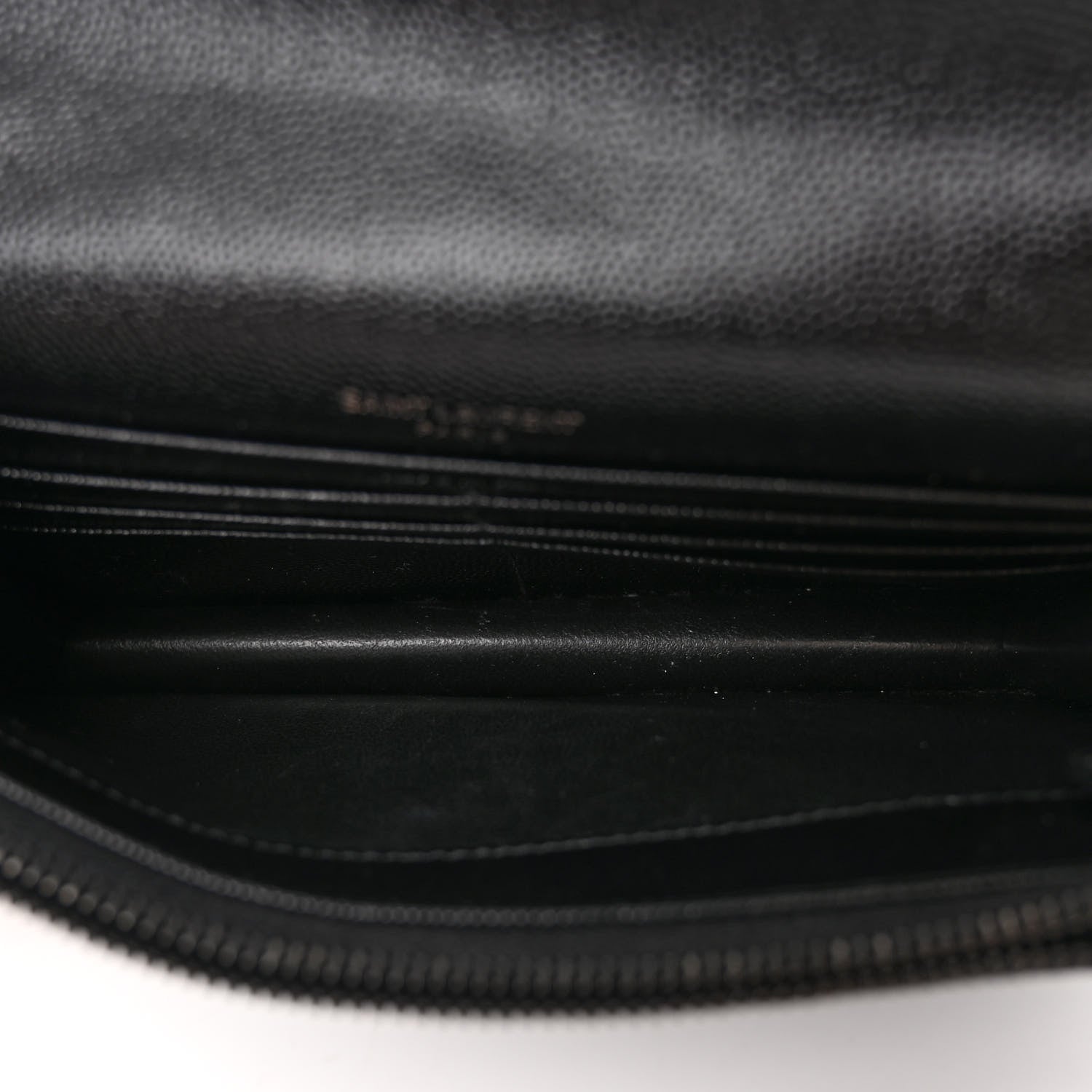 Saint Laurent Grain De Poudre Matelasse Chevron Monogram Monochrome Envelope Chain Wallet Black 5 of 9