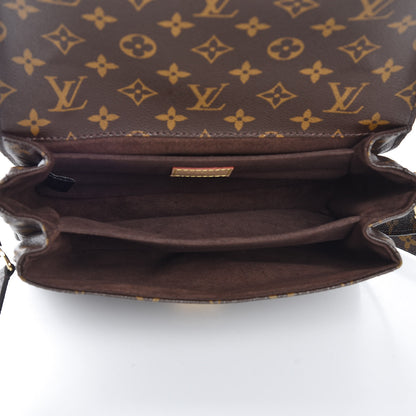 Louis Vuitton Monogram Pochette Metis 5 of 11