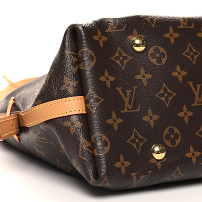 Louis Vuitton Monogram Carryall MM 8 of 9