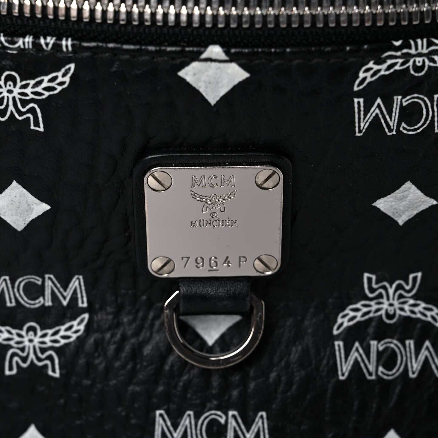 Visetos Stark Belt Bag Black
