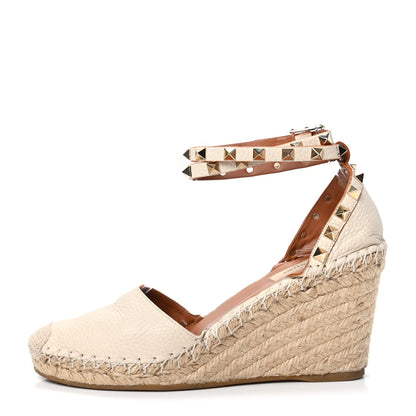 Valentino Garavani Grained Calfskin Rockstud Ankle Wrap Espadrille 15/85mm Wedges 37 Light Ivory 1 of 9