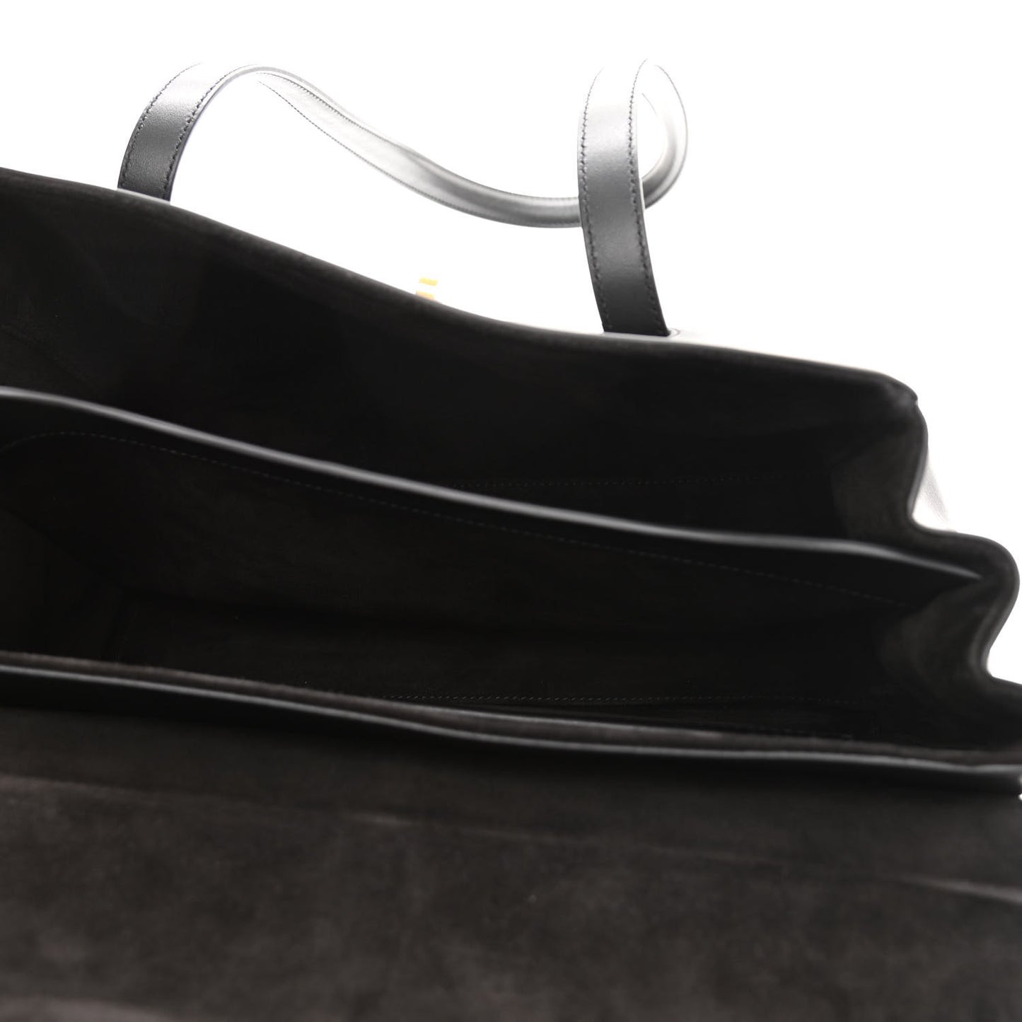 Smooth Calfskin Medium Soft 16 Bag Black