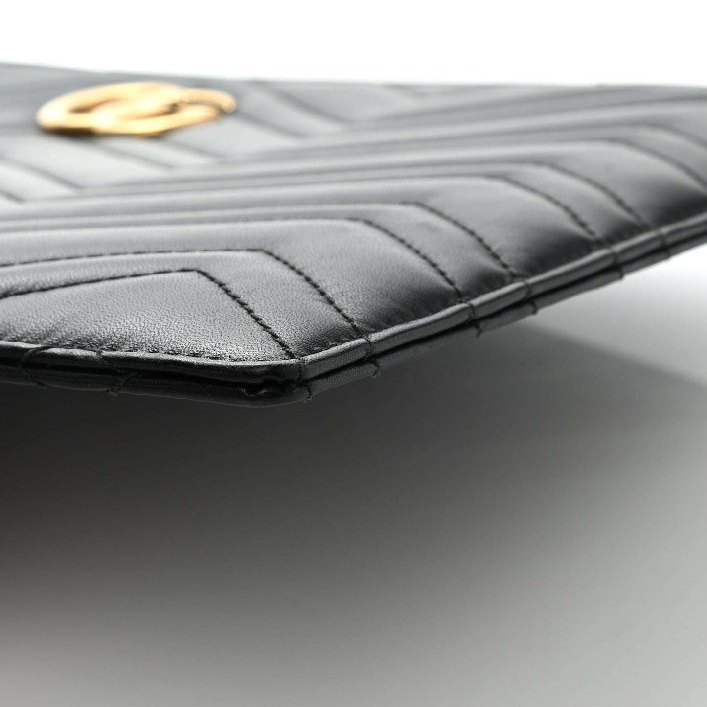 Calfskin Matelasse Large GG Marmont Zip Pouch Black