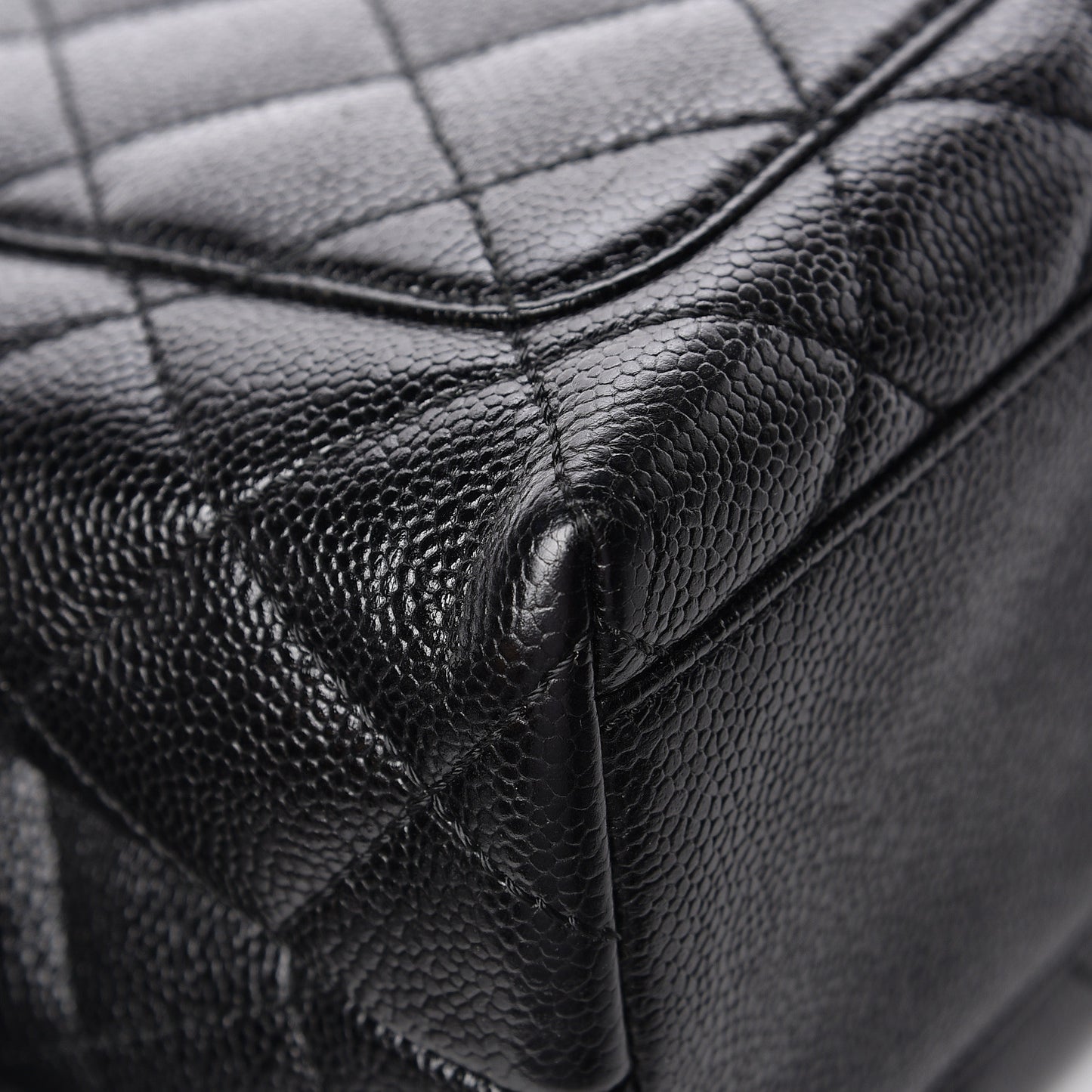 Caviar Quilted Jumbo Kelly Flap Black