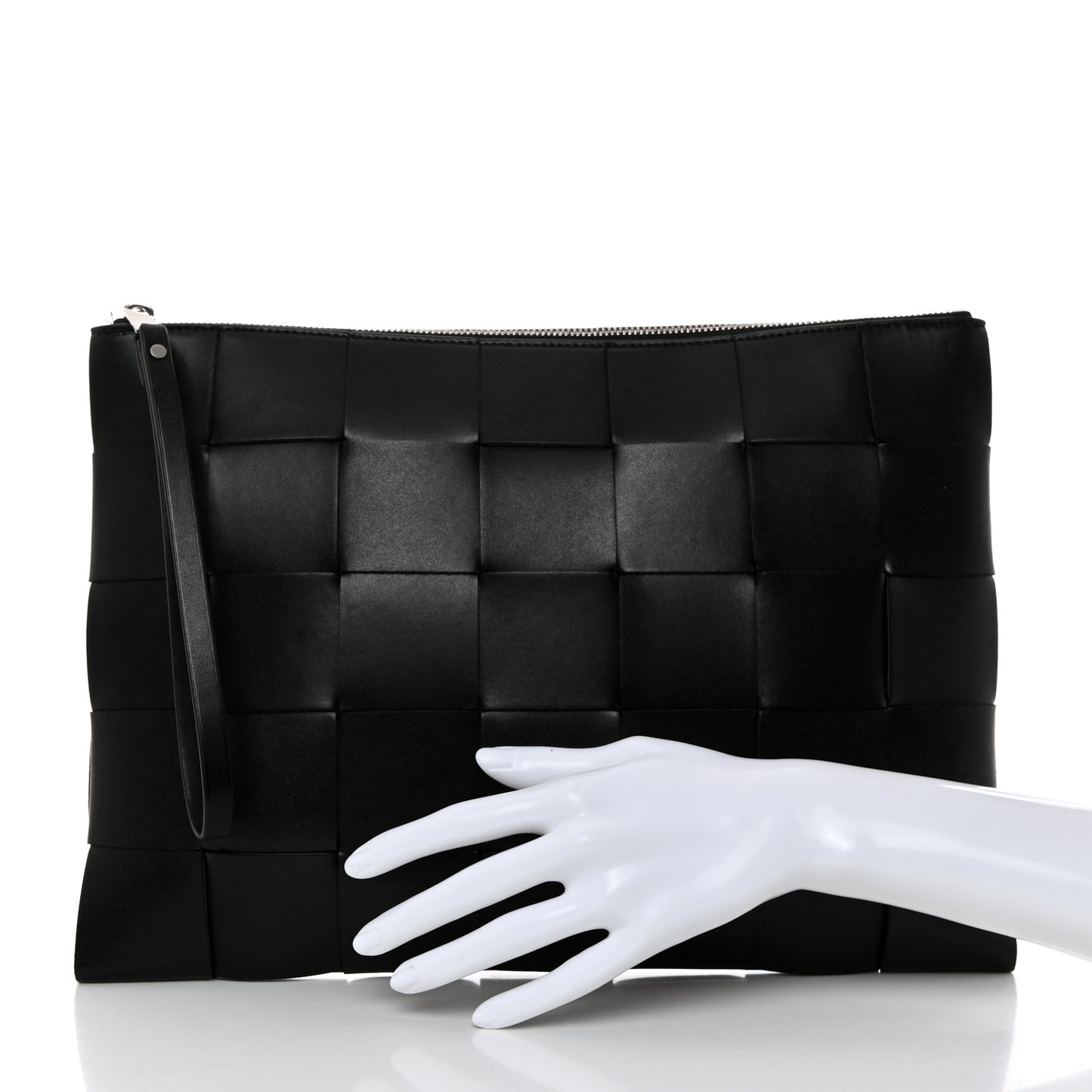 Nappa Maxi Intrecciato Medium Cassette Flat Zip Pouch Black