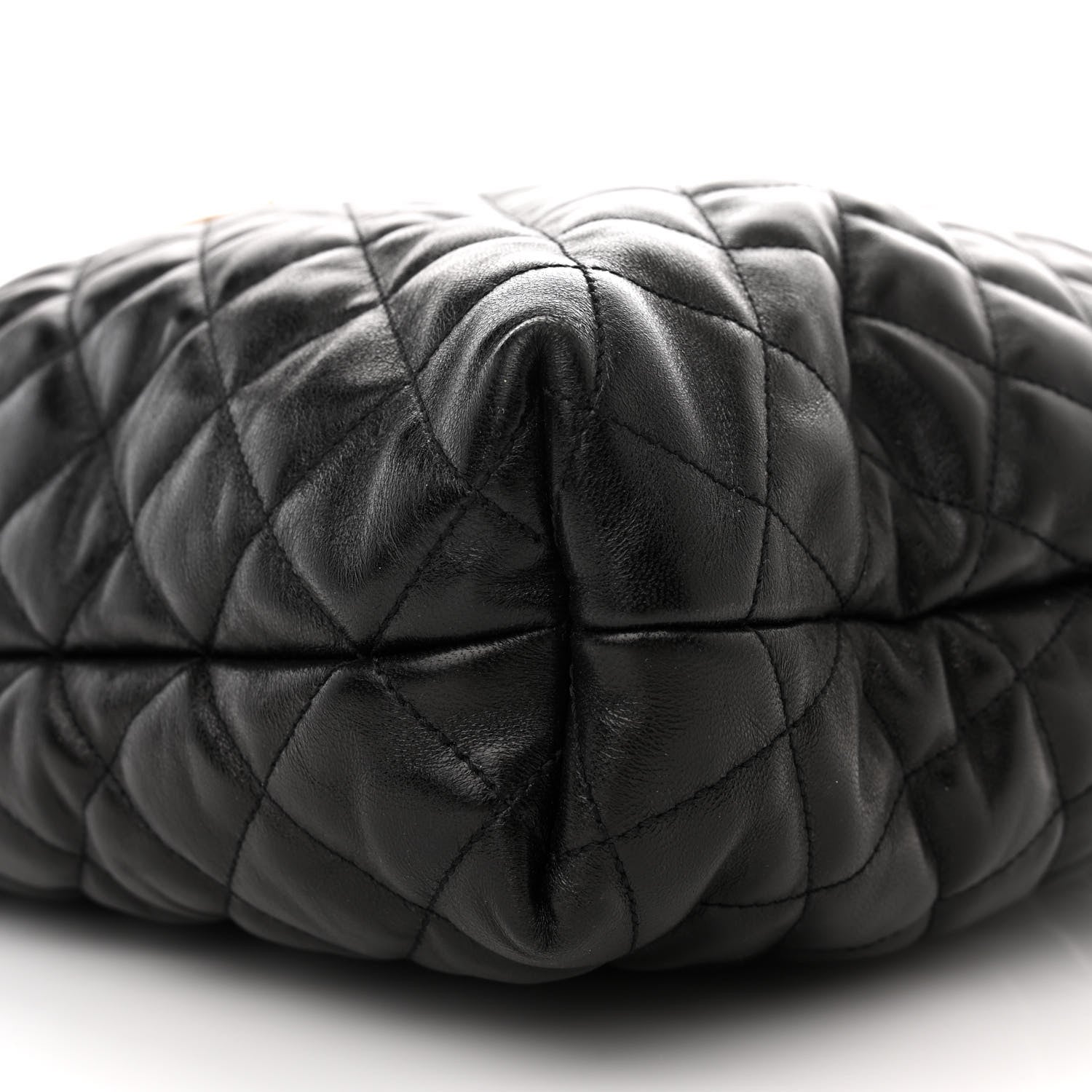 Saint Laurent Lambskin Quilted Maxi Icare Shopping Tote Black 11 of 11
