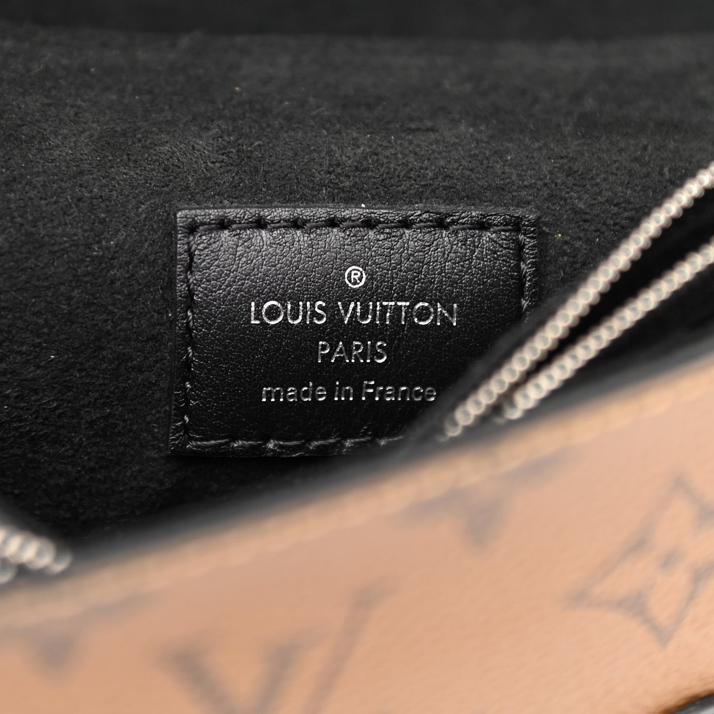 Reverse Monogram Kabuki Pochette Black