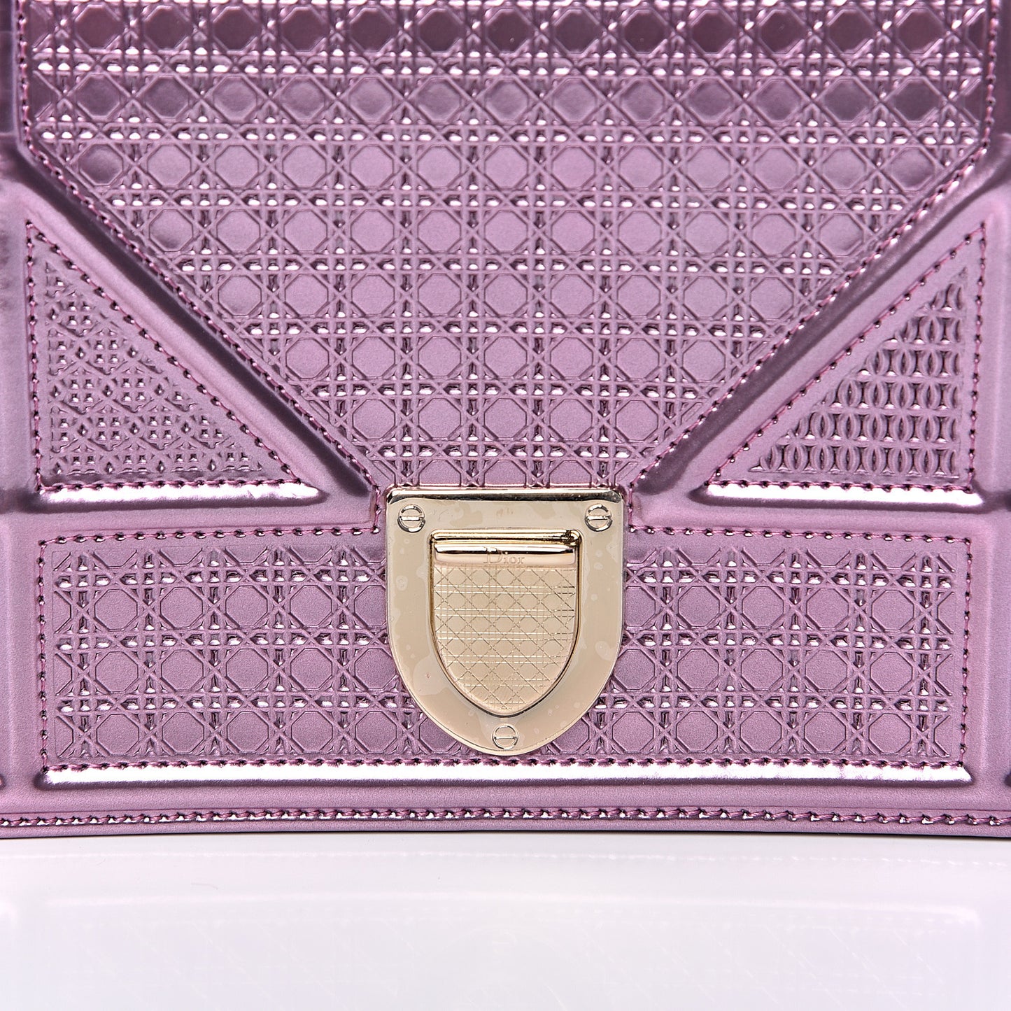 Metallic Patent Micro-Cannage Diorama Wallet on Chain Pouch Pink