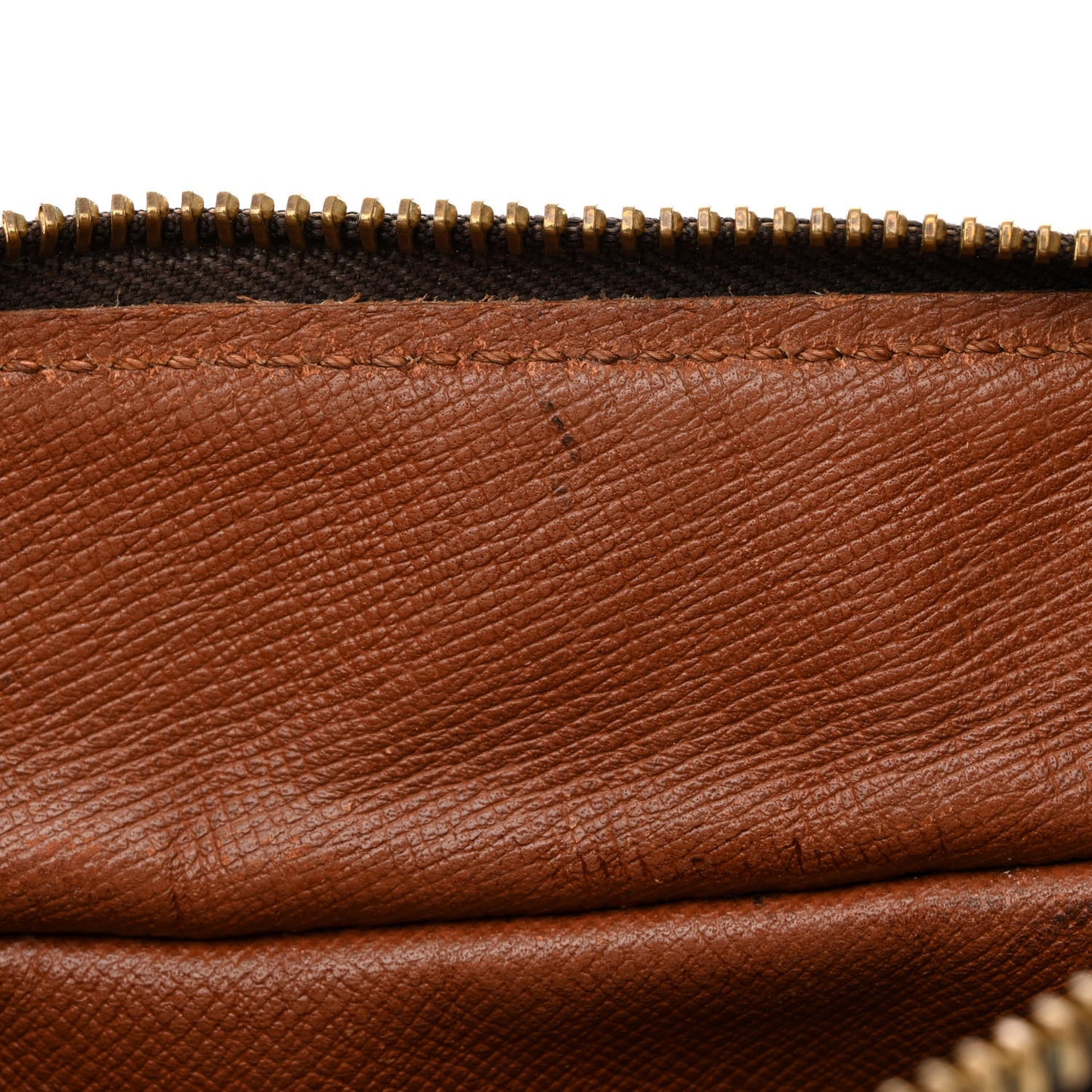 Monogram Boulogne 30