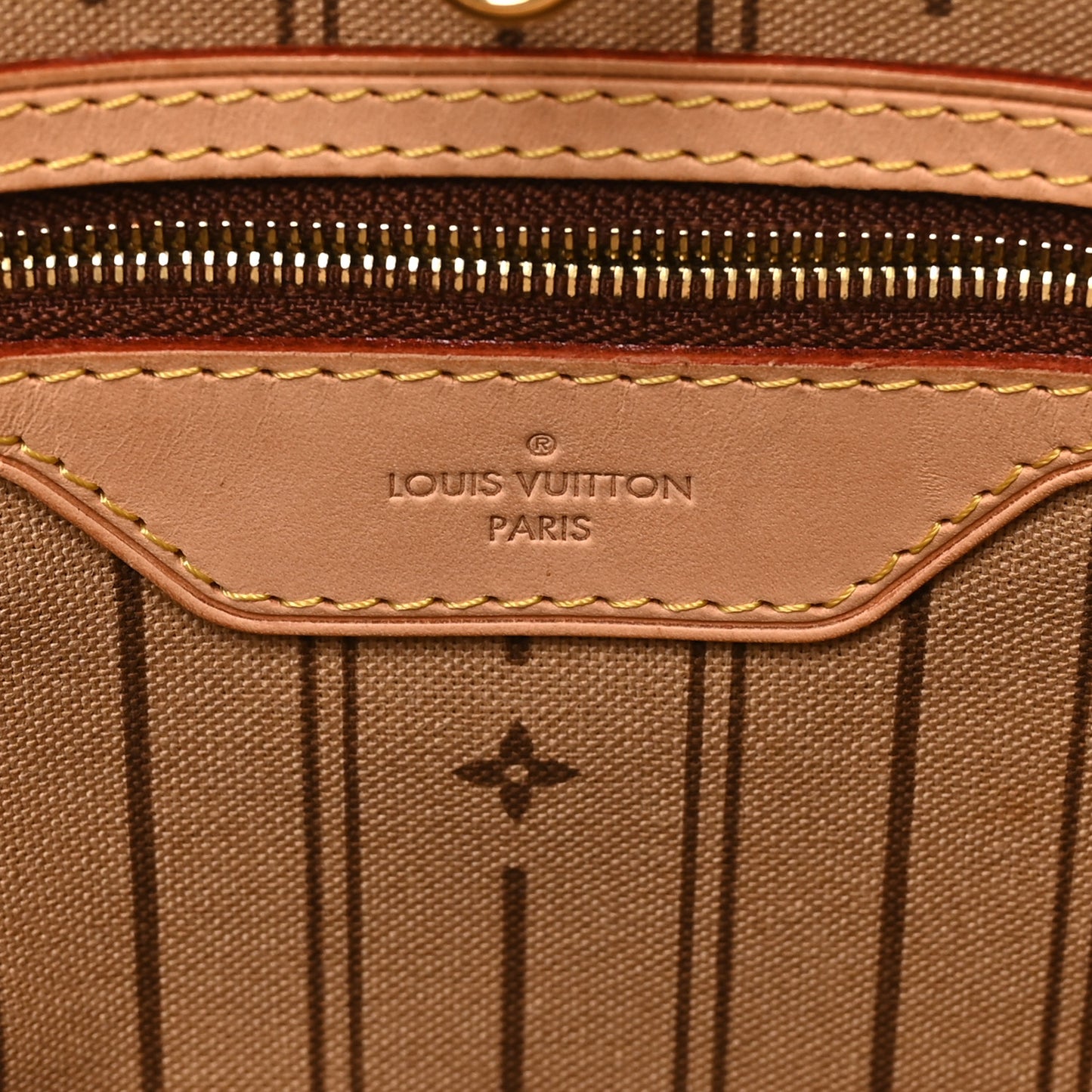 Monogram Delightful GM