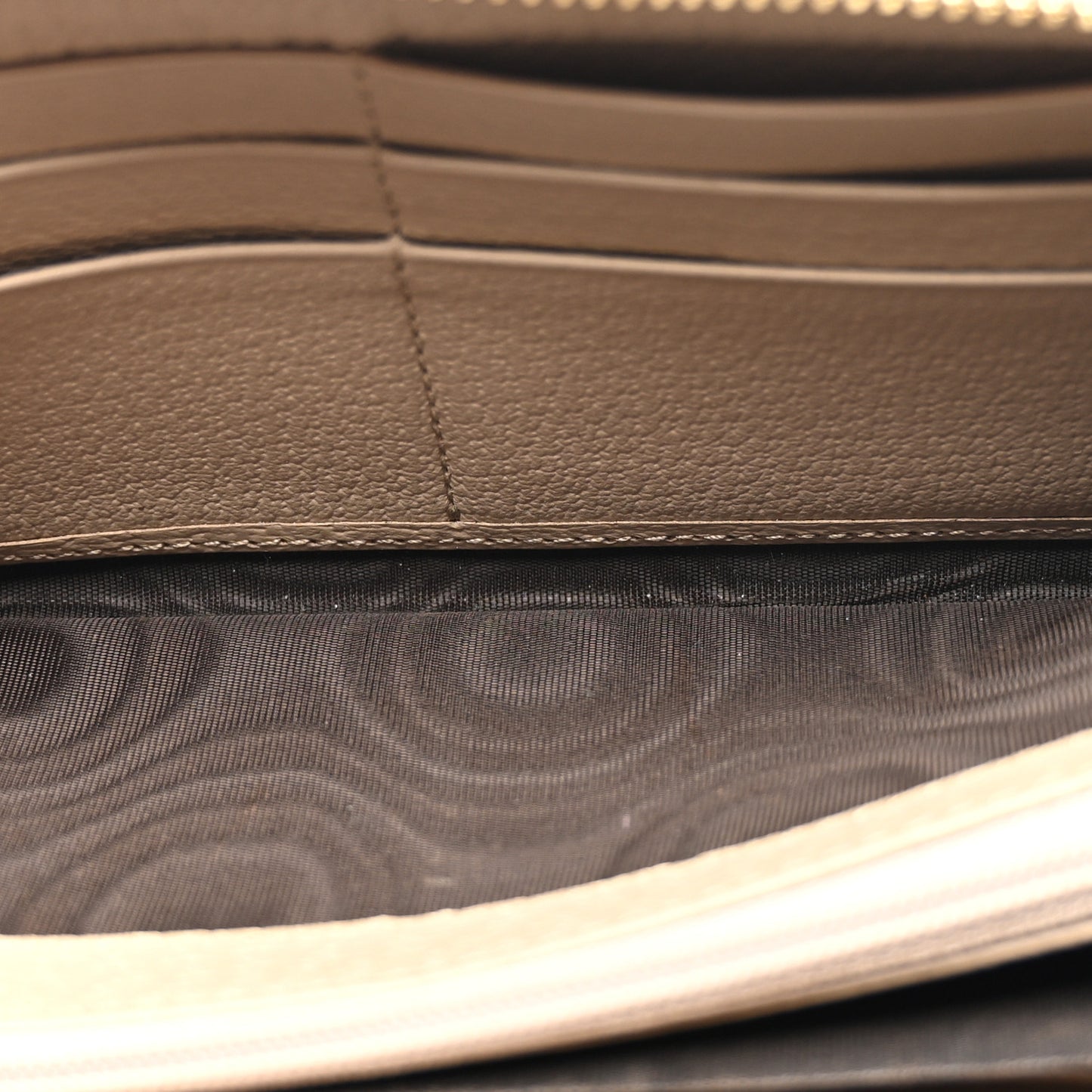 GG Supreme Monogram Textured Dollar Calfskin Web Ophidia Zip Around Wallet Beige Mystic White Oatmeal