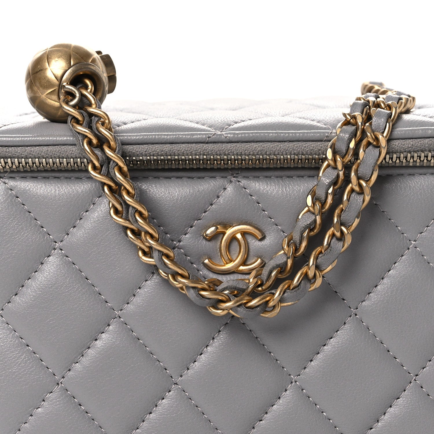 Chanel Lambskin Quilted Small Pearl Crush Vanity Case With Chain