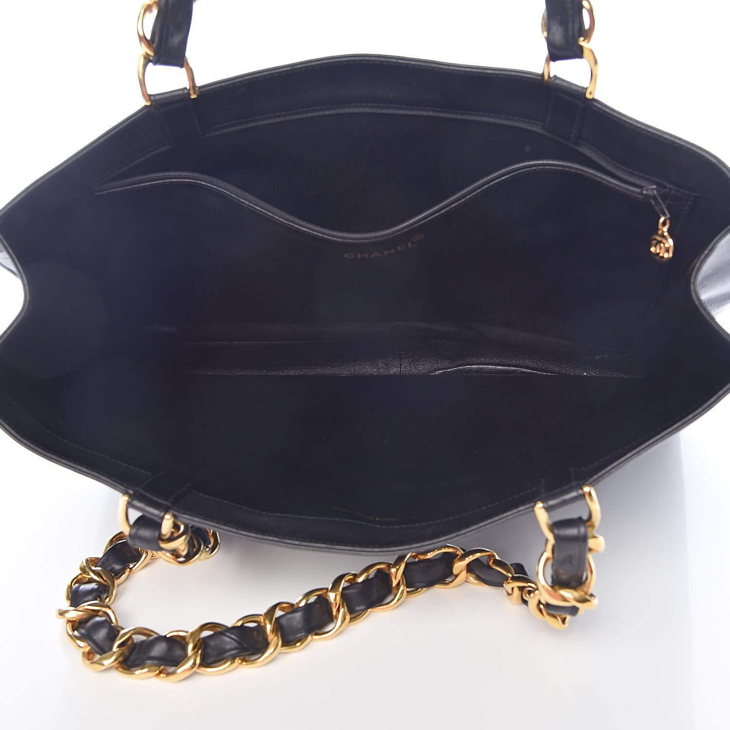 Chanel Lambskin CC Shoulder Bag Black 5 of 15
