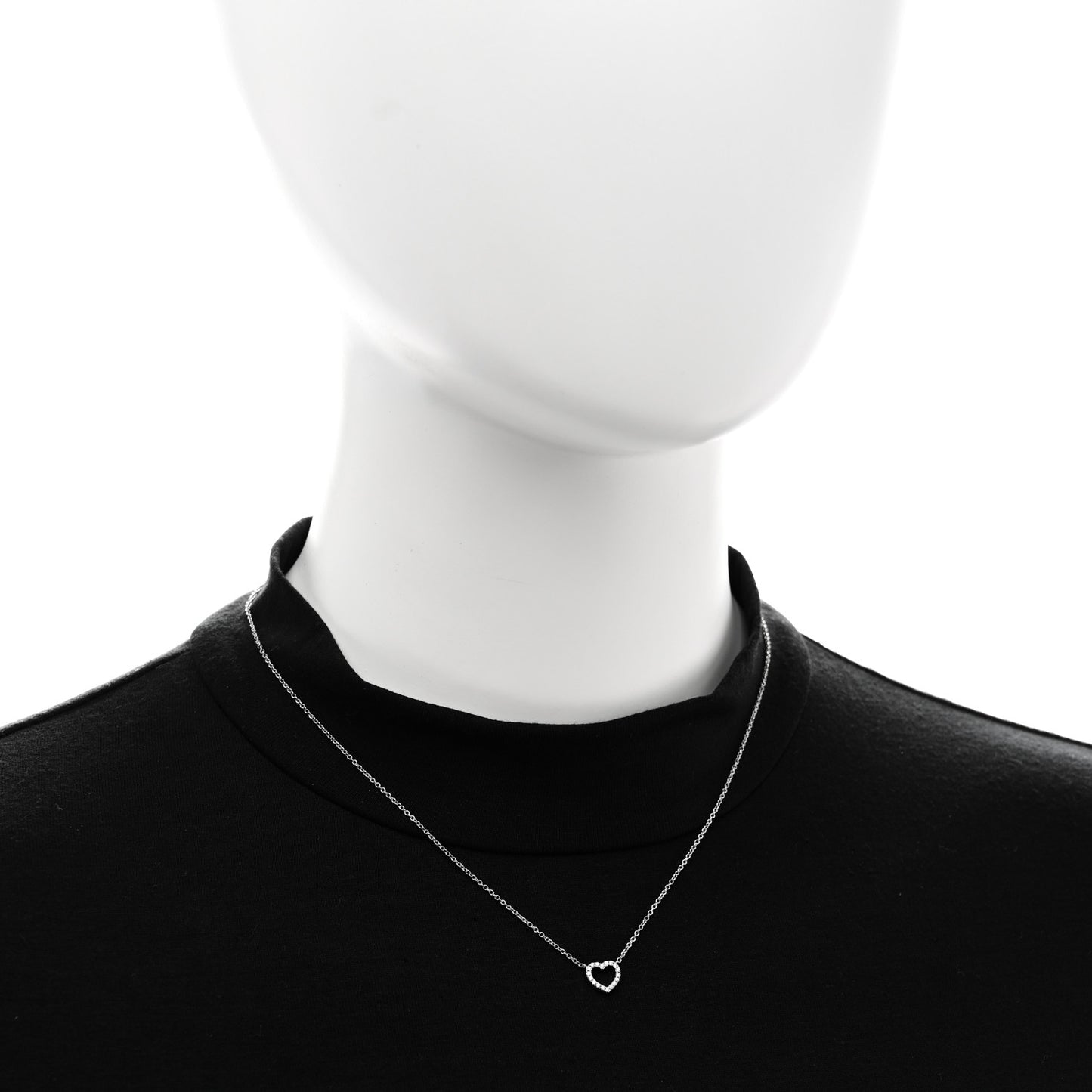 18K White Gold Diamond Metro Heart Pendant Necklace