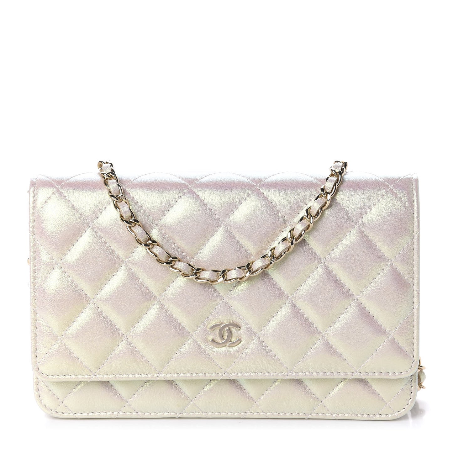 Iridescent Lambskin Quilted Wallet On Chain WOC Ivory