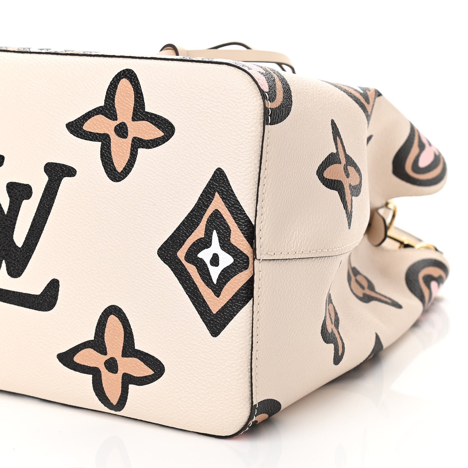 Louis Vuitton Monogram Giant Wild At Heart Neonoe MM Creme 10 of 10