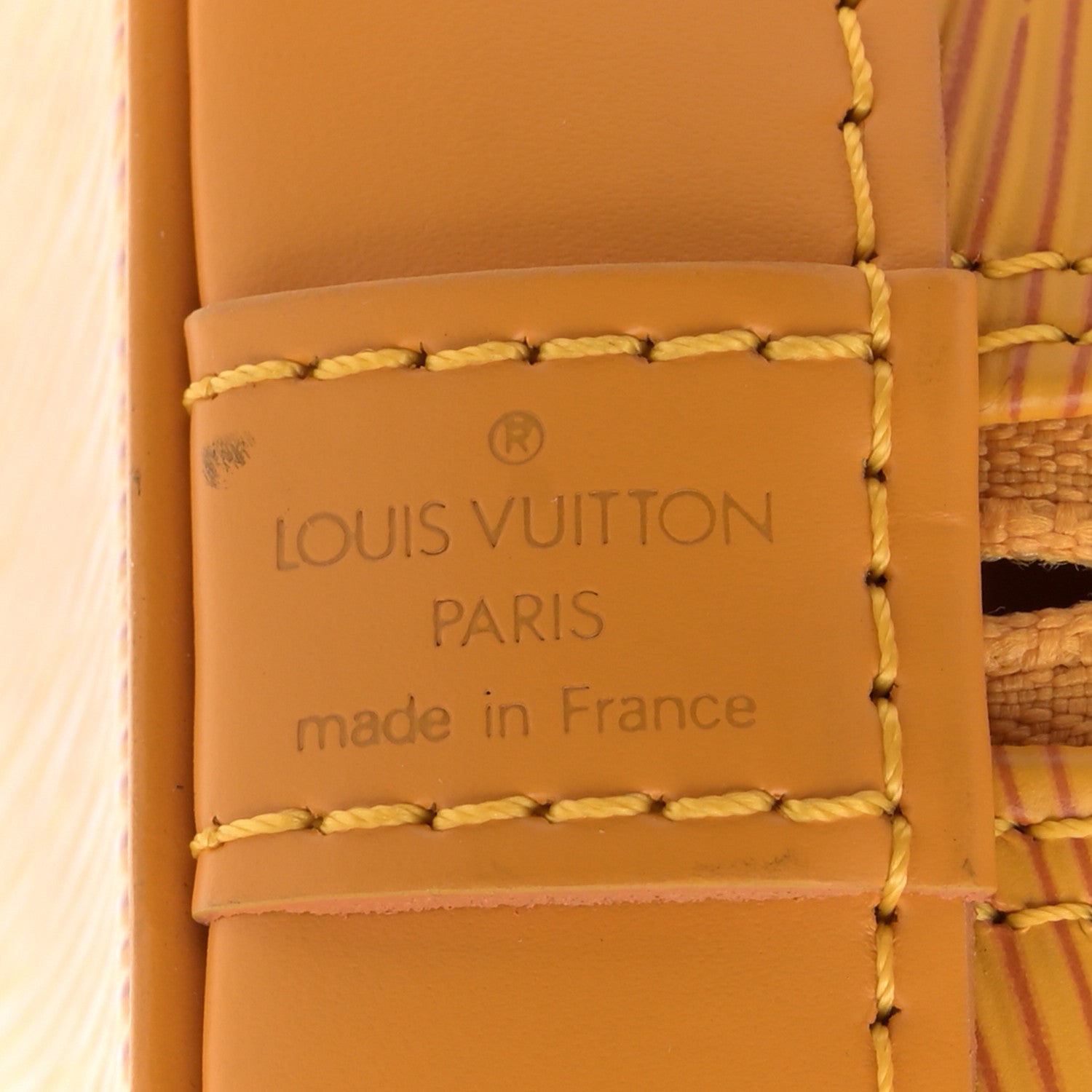 Louis Vuitton Epi Alma PM Tassil 6 of 12