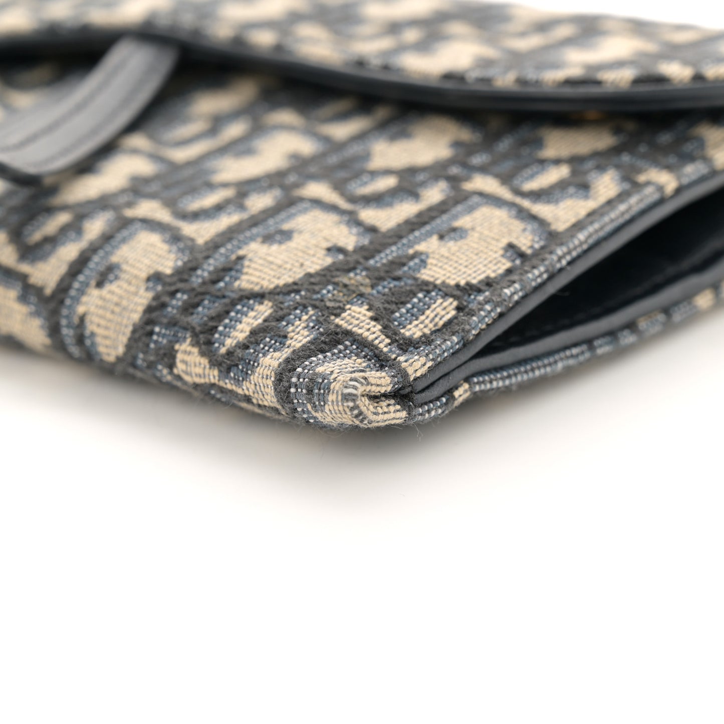 Oblique Saddle Chain Long Wallet Blue