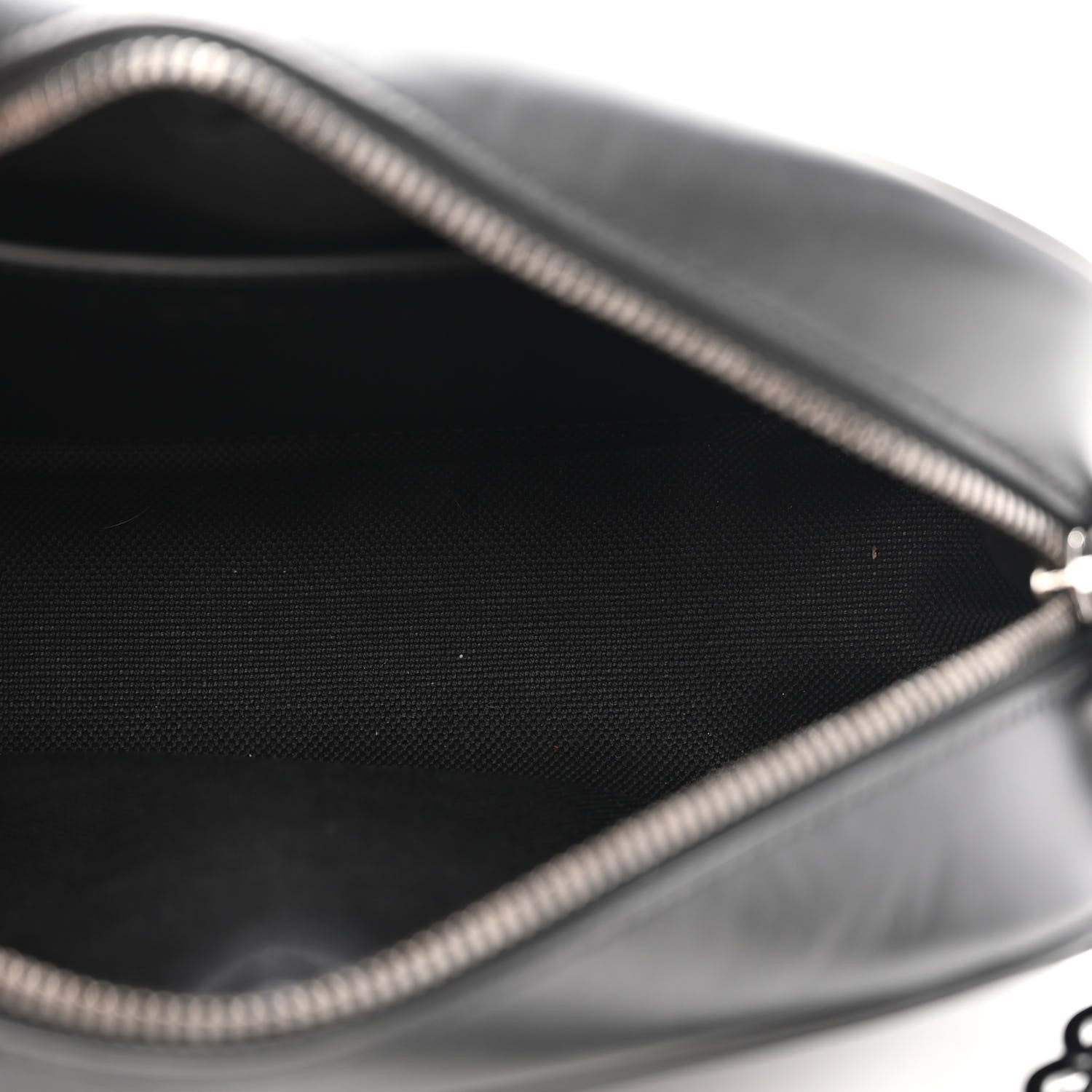 Gucci Calfskin Matelasse Monochrome Small GG Marmont Chain Shoulder Bag Black 5 of 10