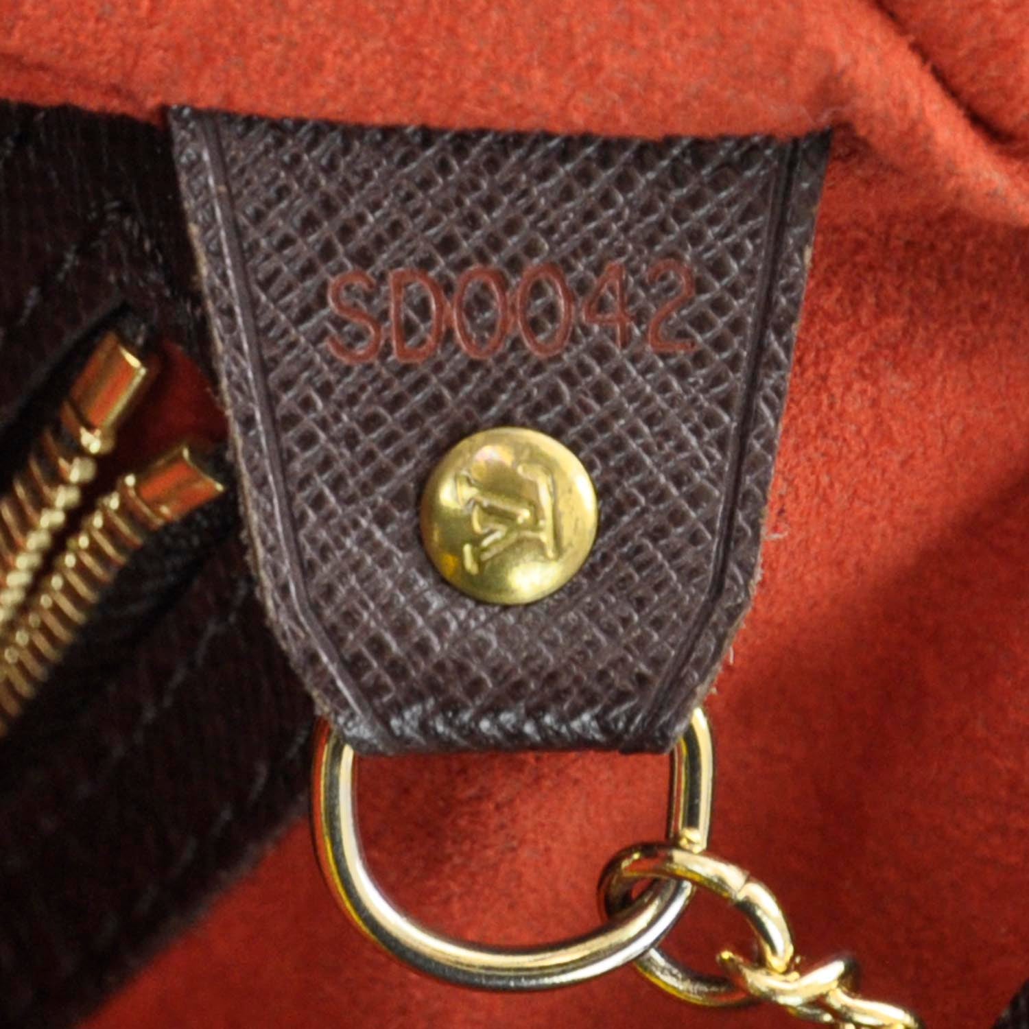 Louis Vuitton Damier Ebene Marais Bucket 23 9 of 11