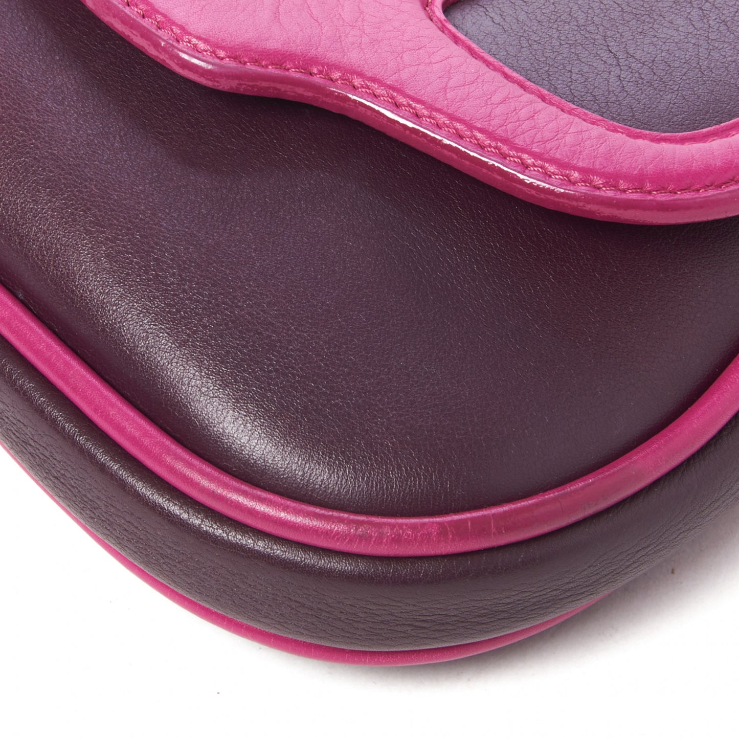 Cuir Art Deco Trapeze Prune Cyclamen