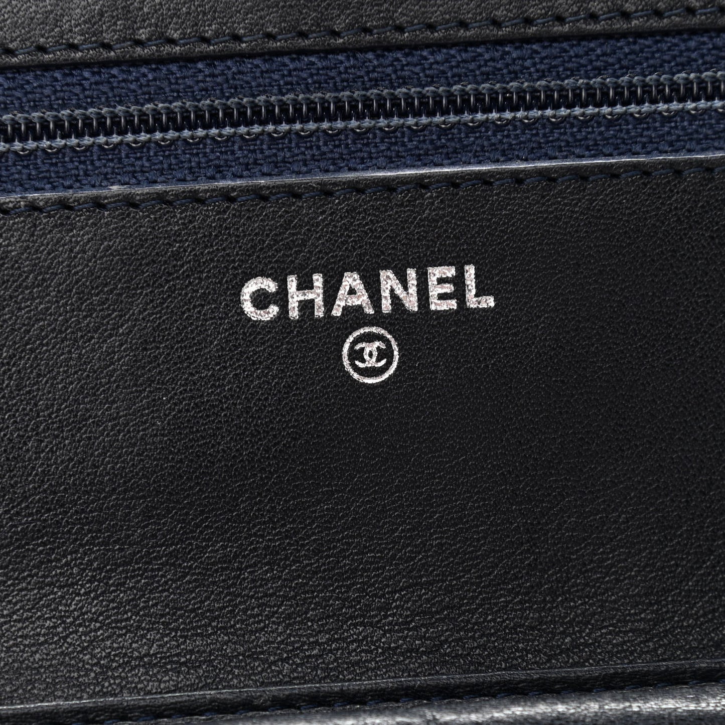 Grained Calfskin Diamond Stitched Wallet On Chain WOC Dark Navy White