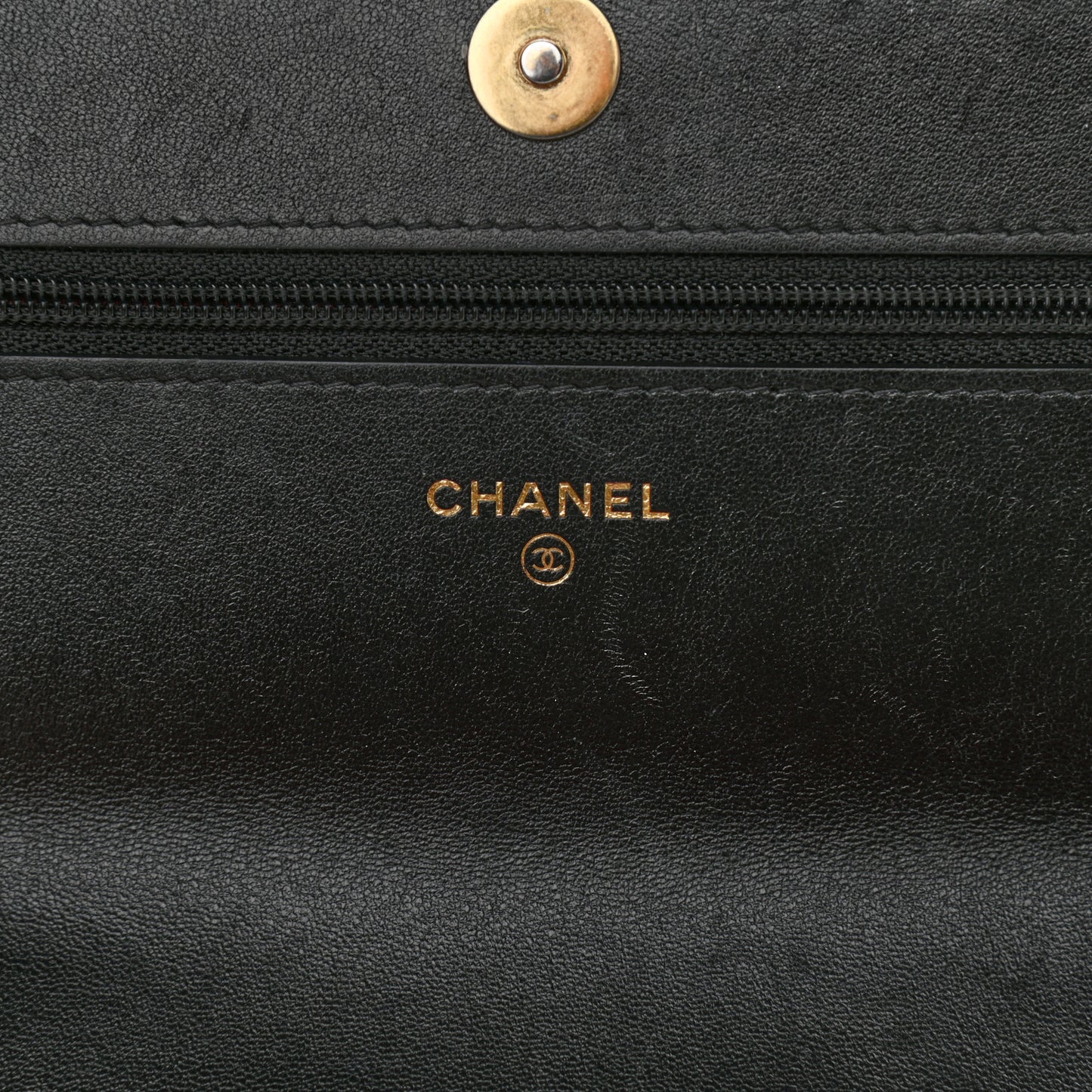 Lambskin Quilted Chanel 19 Wallet On Chain WOC Black