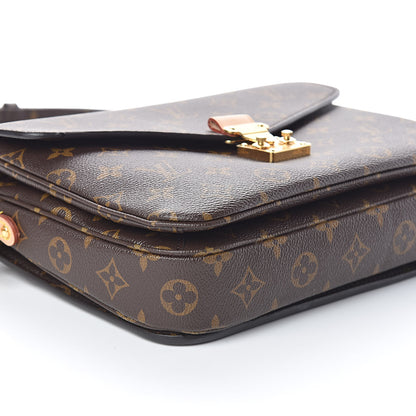 Louis Vuitton Monogram Pochette Metis 7 of 8