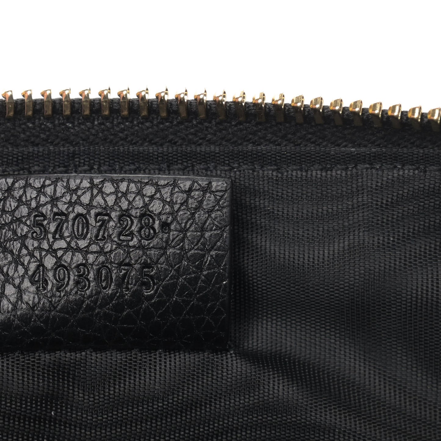 Grainy Calfskin Zumi Pouch Black