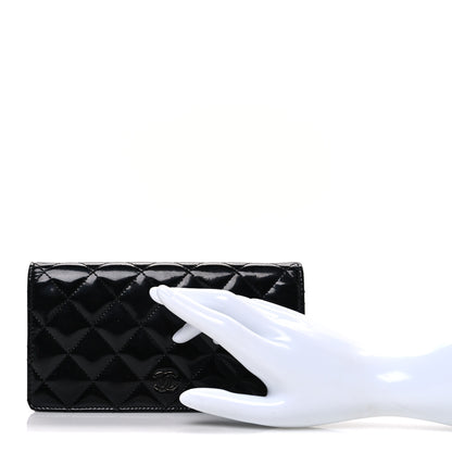 Chanel Patent Calfskin Quilted Yen Wallet So Black 2 of 8