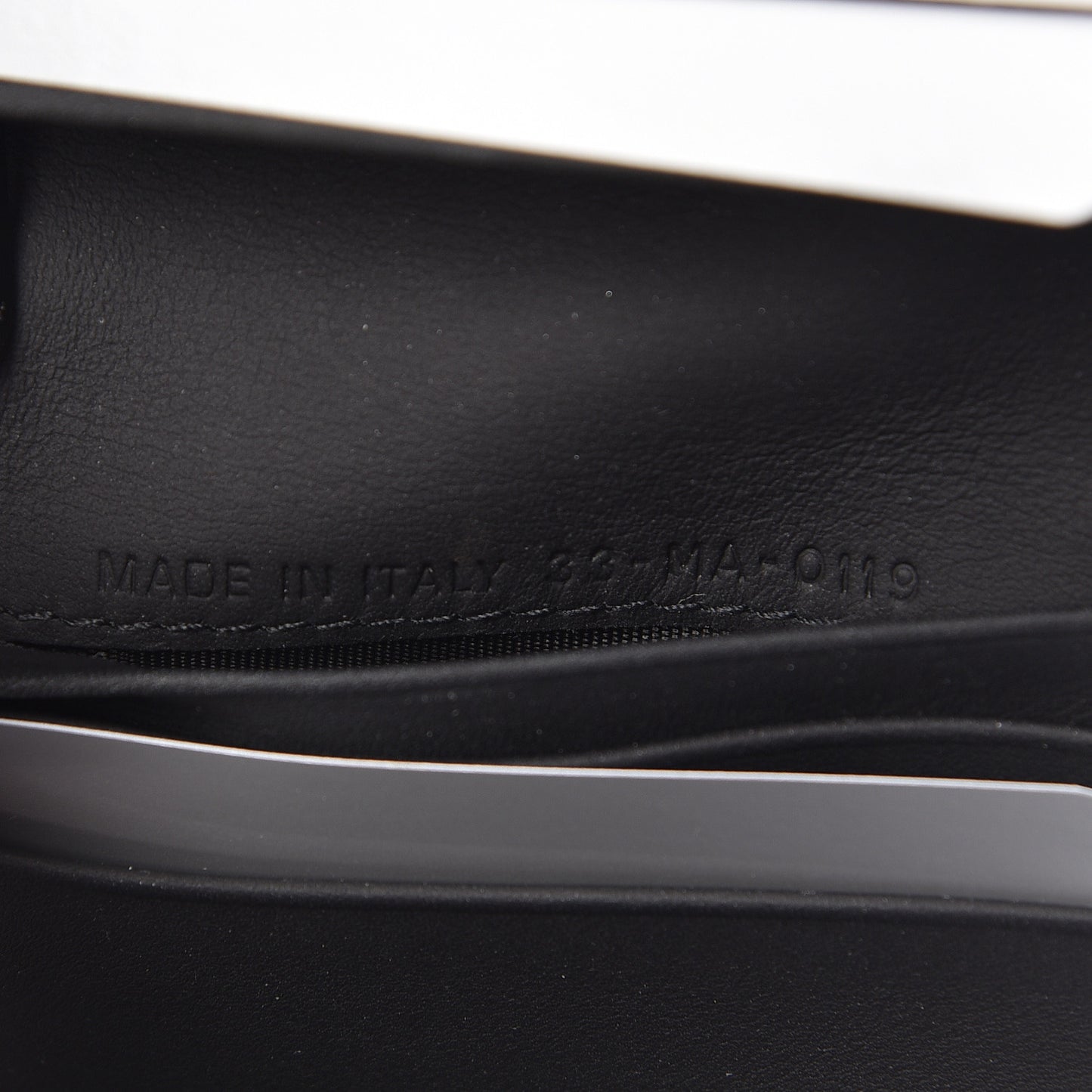 Ultra Matte Calfskin Saddle Card Holder Black