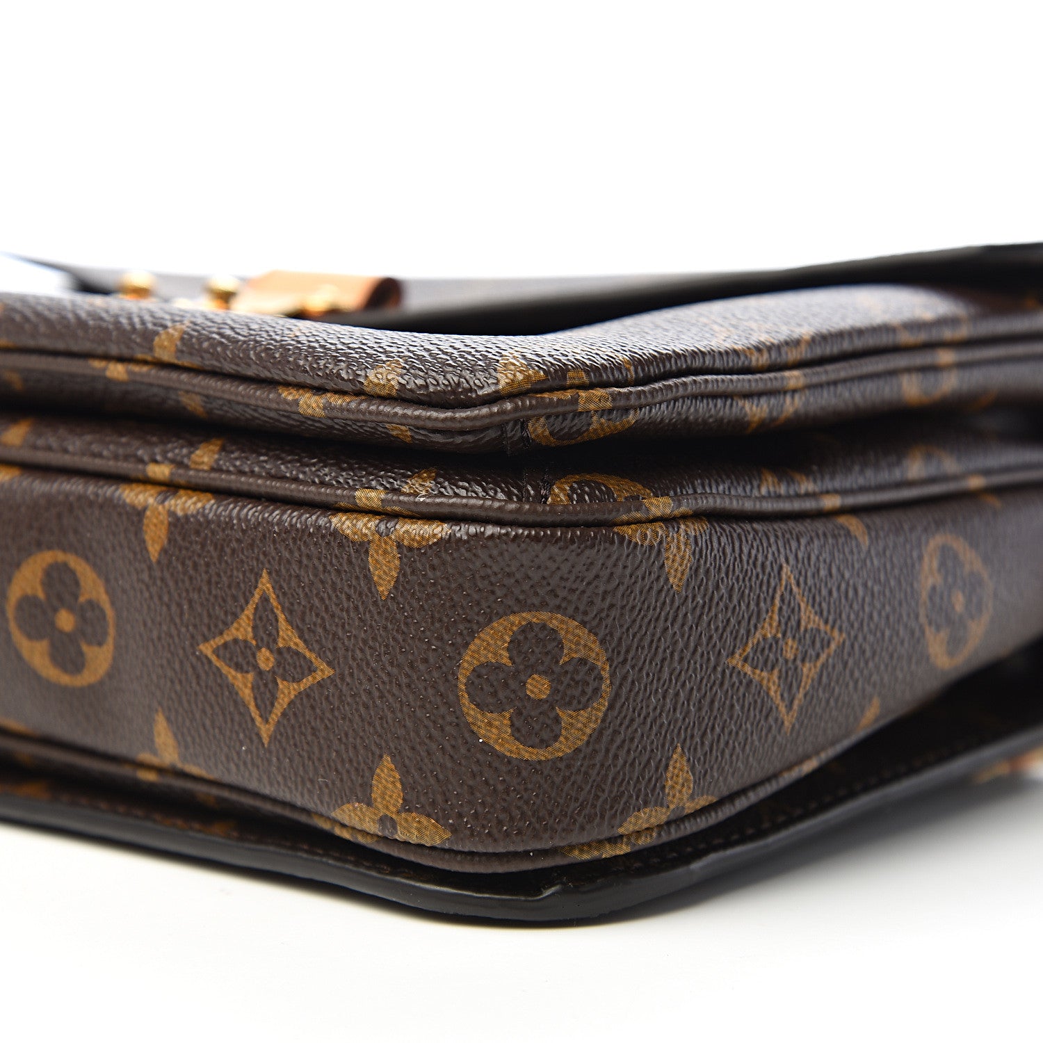 Louis Vuitton Monogram Pochette Metis 8 of 10