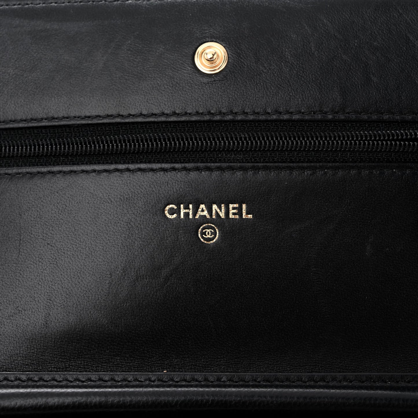 Lambskin Quilted Wallet On Chain WOC Black