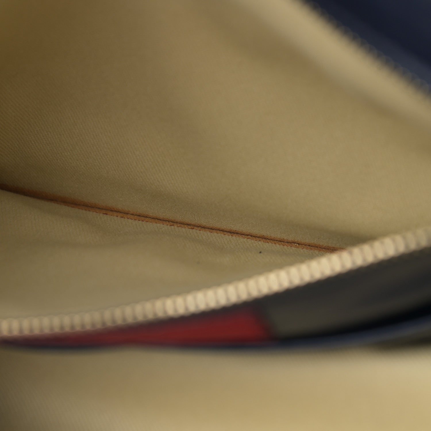 Valentino Garavani Vitello Medium Rockstud Tote Marine 13 of 13