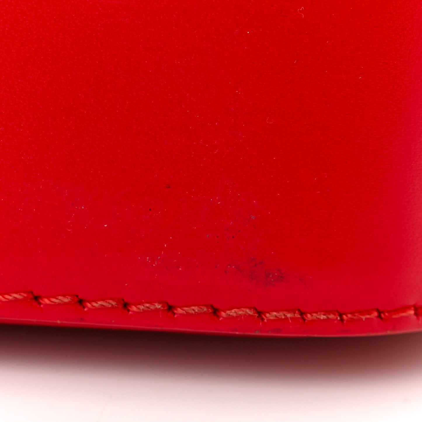 Epi Buci Red