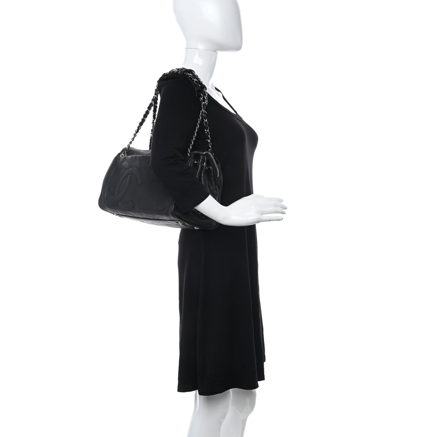 Caviar Diagonal Ligne Tote Black