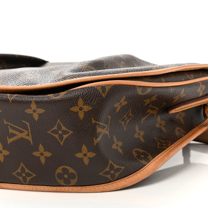 Louis Vuitton Monogram Menilmontant MM 9 of 9