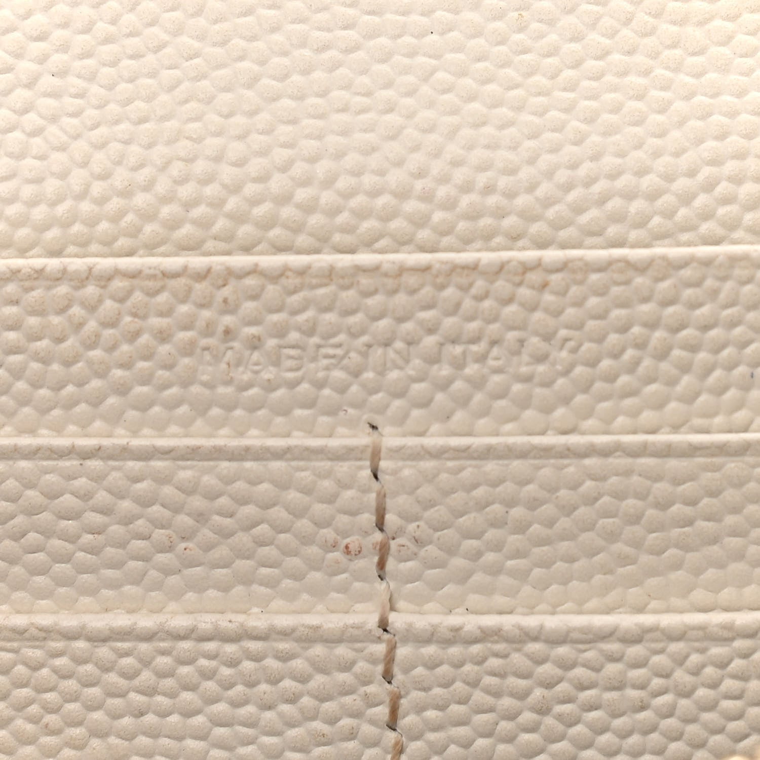 Saint Laurent Grain De Poudre Matelasse Chevron Monogram Chain Wallet White 7 of 16